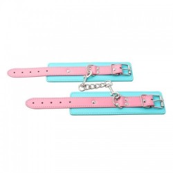 Hot Candy Esposas con Cadena 2